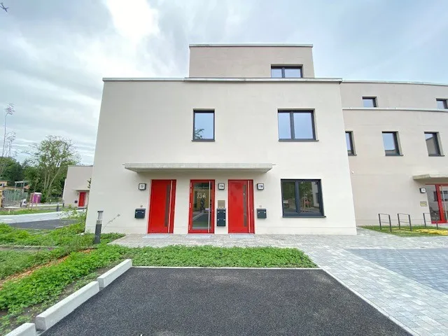 2 Zimmerwohnung nahe Dämeritzsee sucht Nachmieter! — photo 1